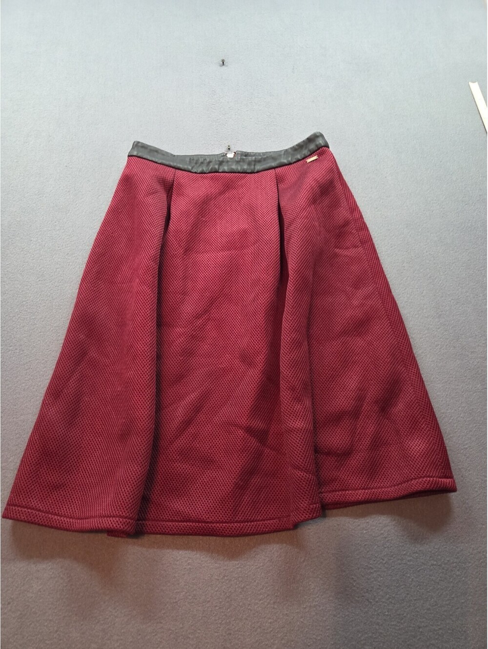 women's Armani Exchange Burgundy Mesh Midi Skirt size 6